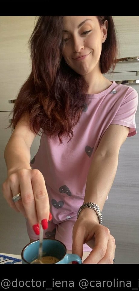 carolina iena OnlyFans Arsch Leak