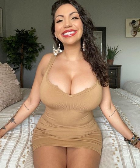 Crueltyfreecurves OnlyFans-Leak