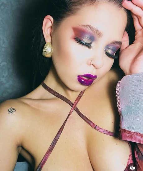 Ilon a n7 Leaks von Nacktbildern auf OnlyFans