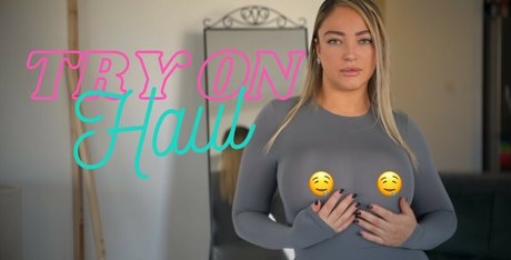 Alexandra Volkov Nacktbilder von OnlyFans geleakt