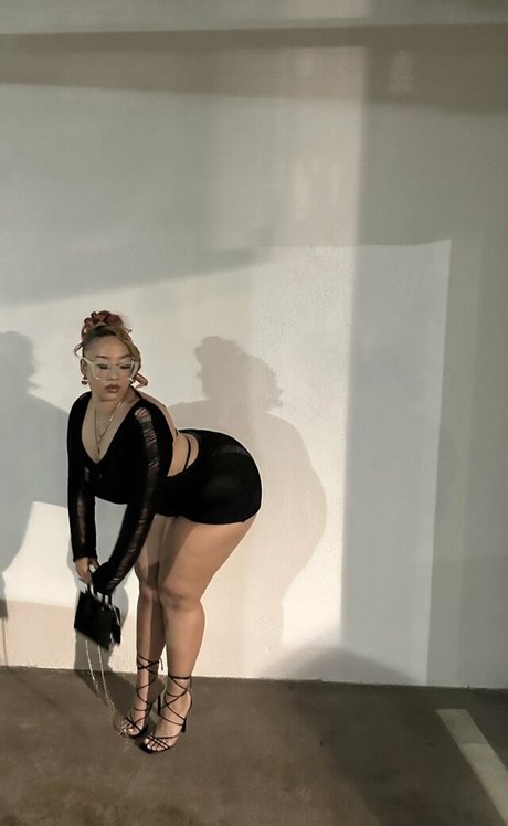 Sophialaurrren OnlyFans-Bilder