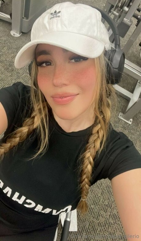 Paola Silerio OnlyFans geleakte Brüste