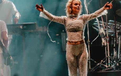 Pommelien Thijs OnlyFans Archiv