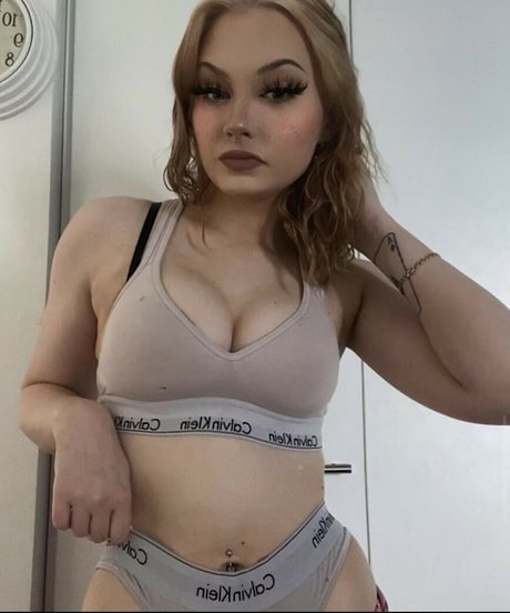 Miranda Felicia OnlyFans-Archiv