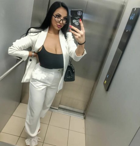 Ivana Milojevic OnlyFans nackt