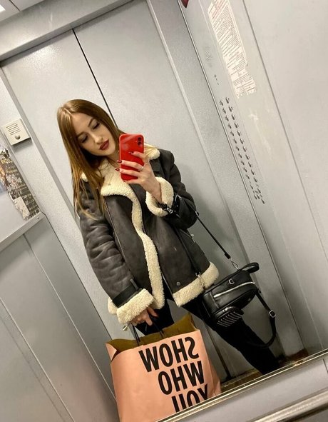 sofi teach OnlyFans Nackt Content