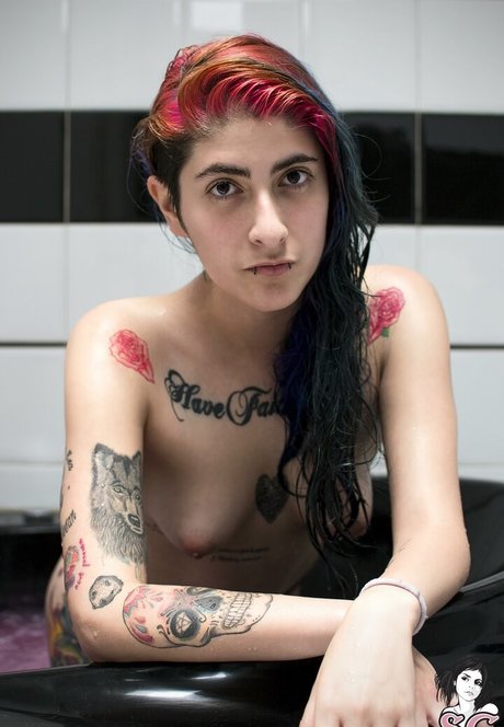 Karenzio Nacktbilder geleakt OnlyFans geleakt