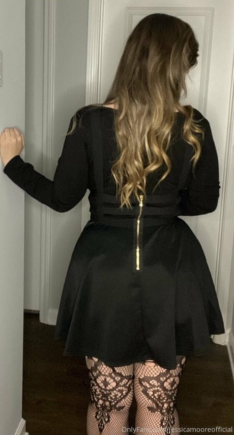 jessicamooreofficial Leaks von OnlyFans