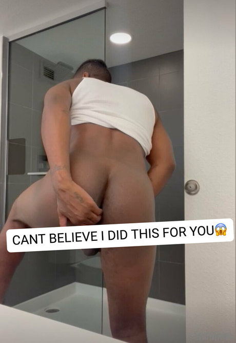 slimsclubhousepov Nackt auf OnlyFans