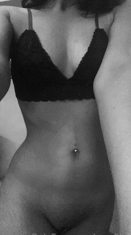 rose98s OnlyFans Leaks