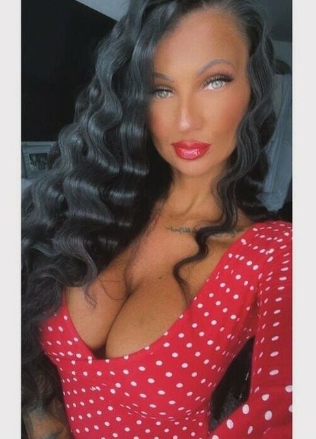 That inked girl_ Nacktbilder geleakt OnlyFans