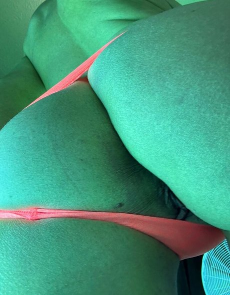 Elizabeth ash OnlyFans geleakte Pornografie