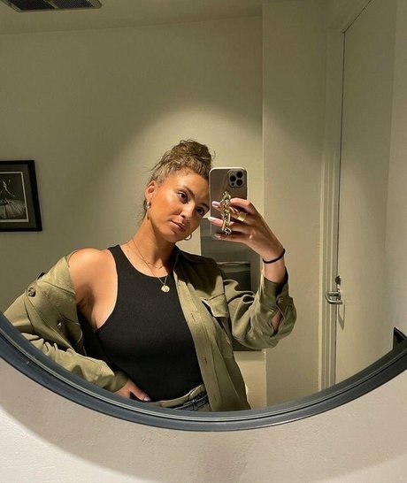 Tori Kelly OnlyFans-Seite