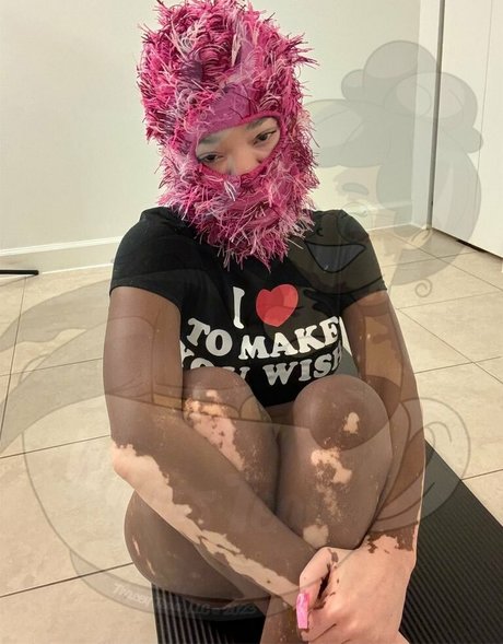 Curiousiteaaa Profilbild