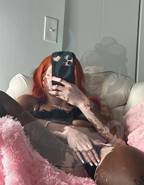 Curiousiteaaa OnlyFans Pornografie geleakt