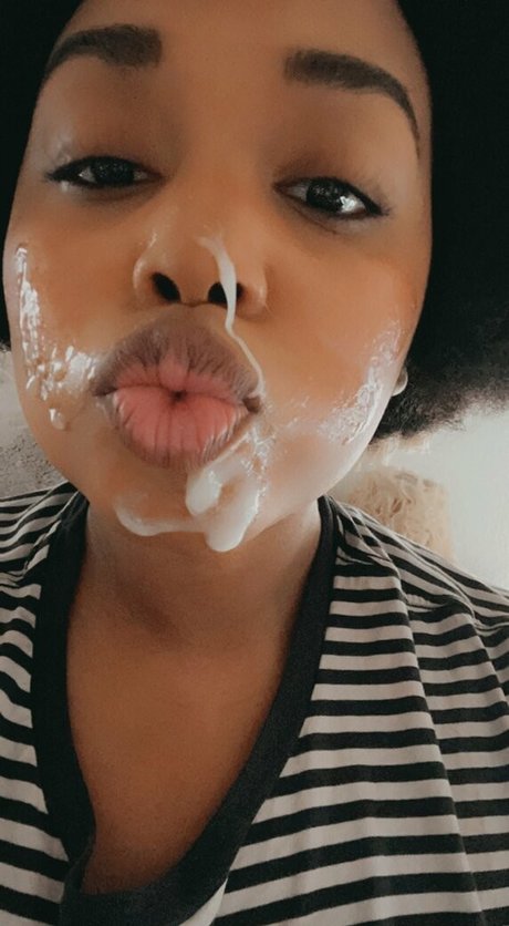 kimberrosee Neue geleakte OnlyFans-Inhalte