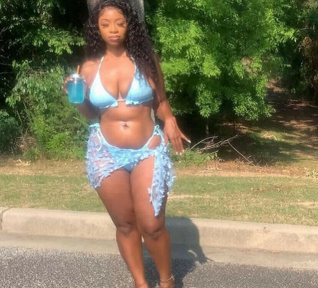 Miko Li Nacktbilder von OnlyFans