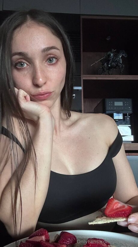 Yuval raz Nacktbilder geleakt OnlyFans geleakt