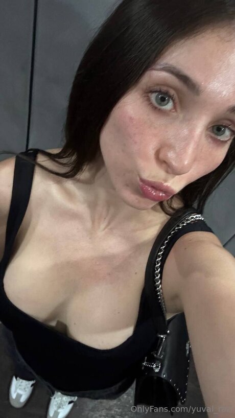 Yuval raz Nacktbilder von OnlyFans