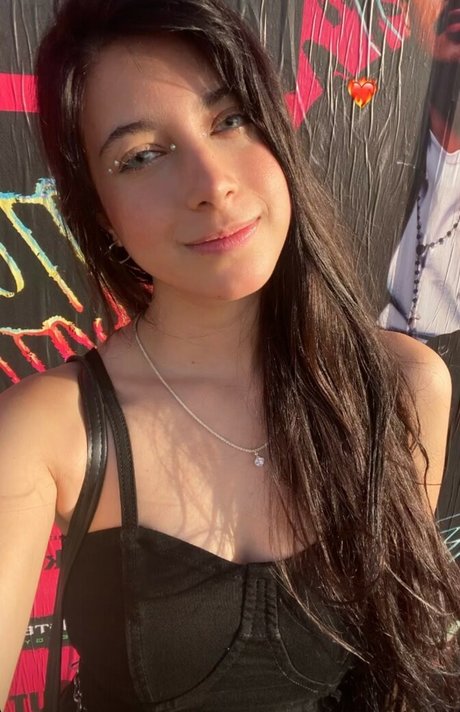 BiaGomez Neue geleakte OnlyFans-Inhalte