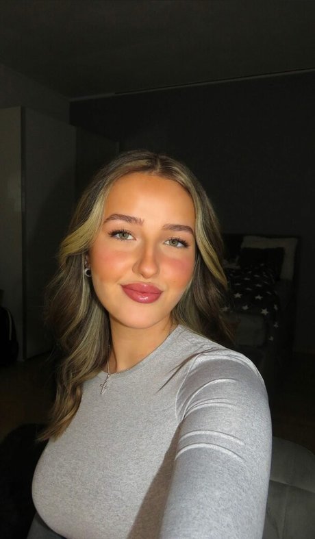 fabienne 1102 OnlyFans Pornografie gratis