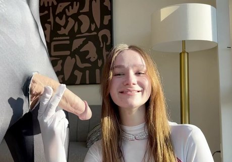 lov3lychick OnlyFans-Leaks