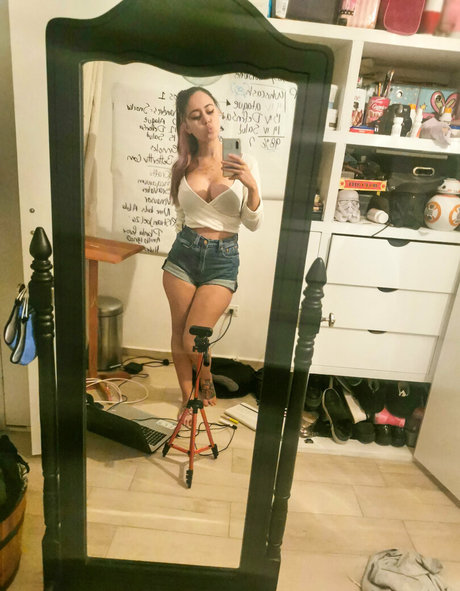 baal T Leaks von Nacktbildern auf OnlyFans