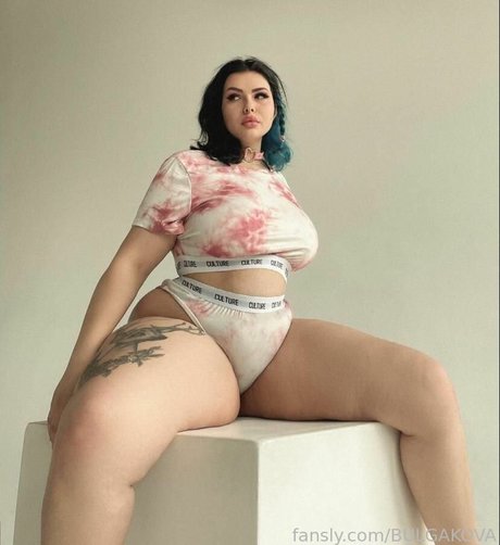 BULGAKOVA Titten OnlyFans