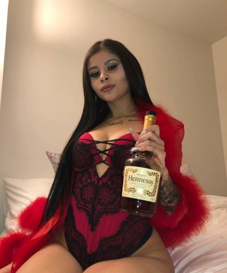 angelxaless OnlyFans Model Bilder