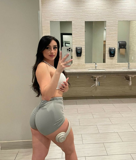 destinee Kostenlose OnlyFans-Pornos