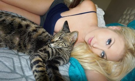 LasVegasBarbie Nacktbilder von OnlyFans geleakt