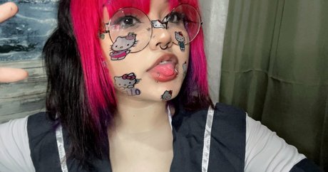 franviolet Nacktpornos auf OnlyFans