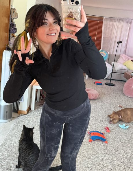 Itsbootz OnlyFans Strip