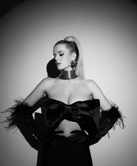 Mckenzie Hewson OnlyFans