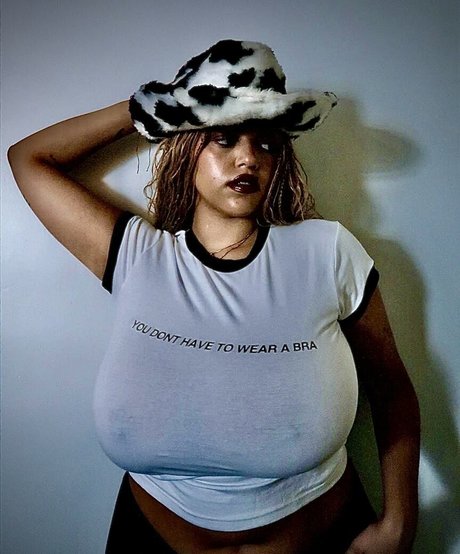 Mahalia Nacktbilder von OnlyFans geleakt