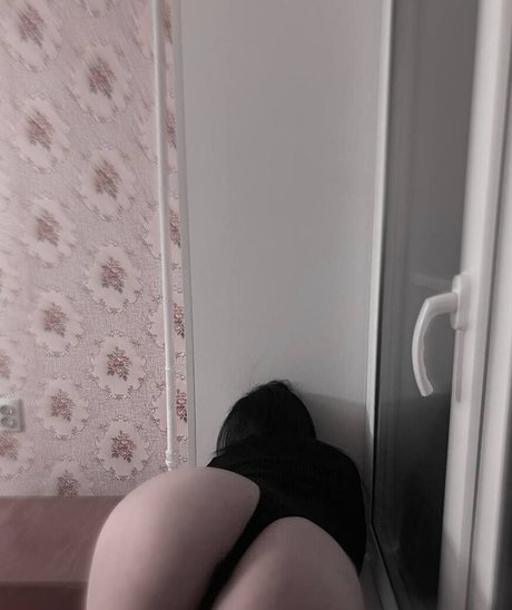 Codependency OnlyFans Nacktbilder