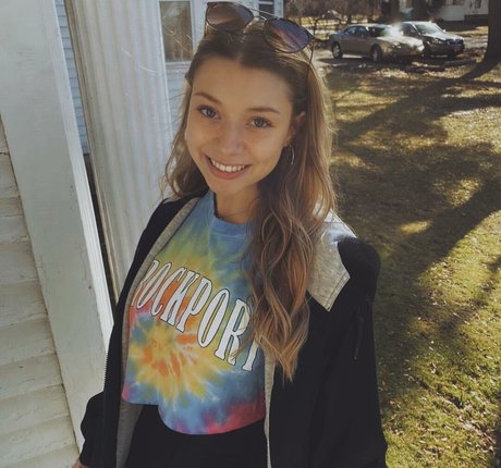 Sara Brooks Heiße OnlyFans Inhalte