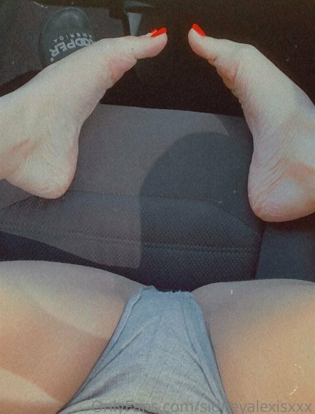 Sidney Alexis Nacktporno OnlyFans