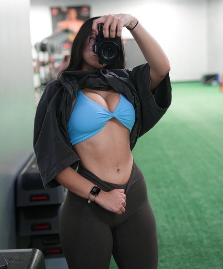 flexwness OnlyFans-Inhalte