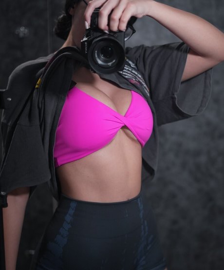 flexwness OnlyFans geleakte Pornografie