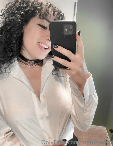 meroswitch OnlyFans-Creator