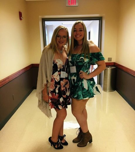 honeyiced OnlyFans Leak