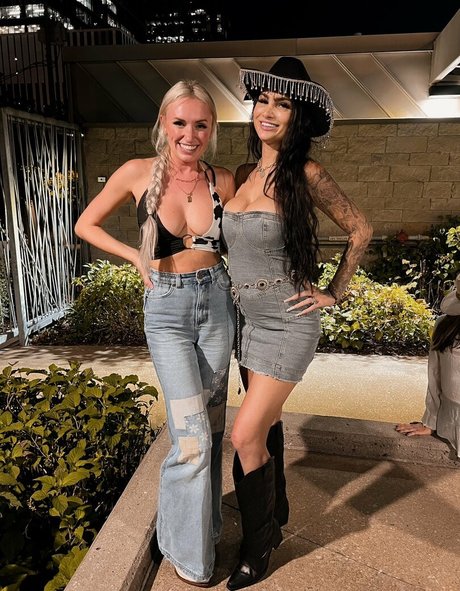 maddyspremium OnlyFans Striptease