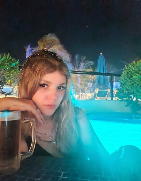 sofilove 04 OnlyFans Inhalte