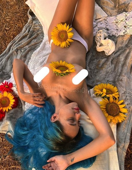 blue0bsessi0n Brüste OnlyFans