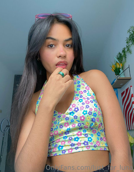 luna foot goddess Nacktbilder von OnlyFans