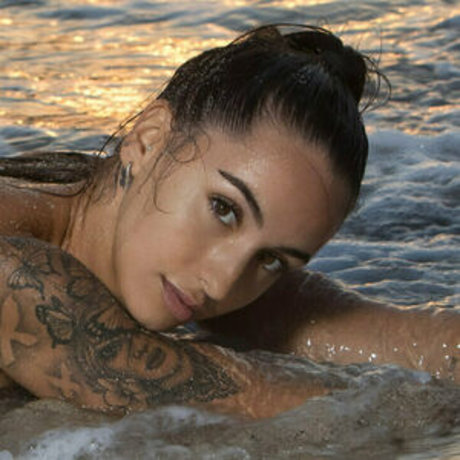 marinisfree Nacktbilder von OnlyFans geleakt