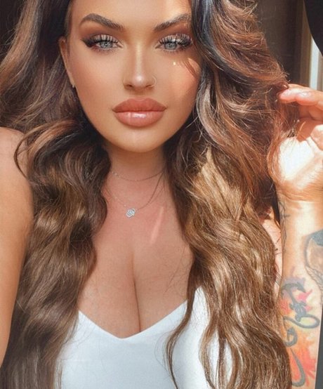 Aimee Nowell OnlyFans XXX