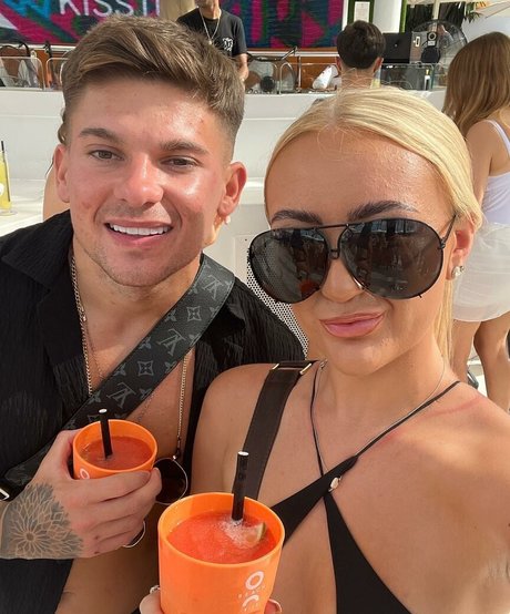 Lily Mcalpine Nacktbilder von OnlyFans