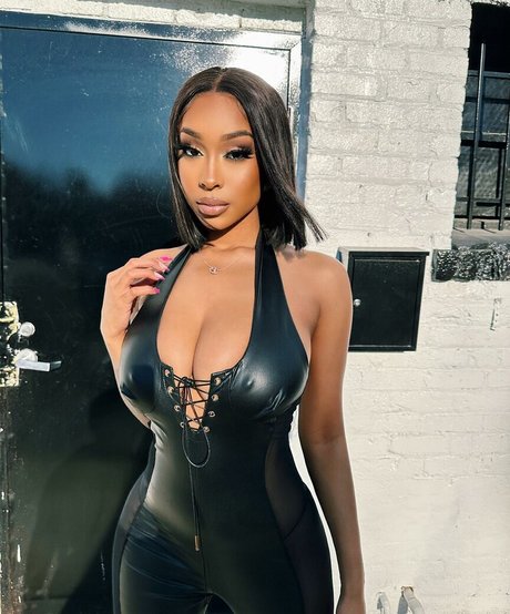 viandradunn OnlyFans-Bilder